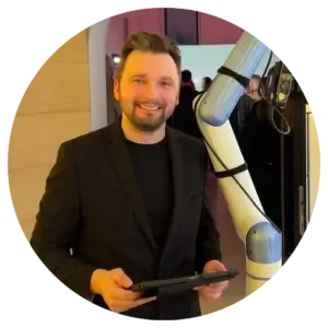 Edgars Kalniņš, Momentbox.lv